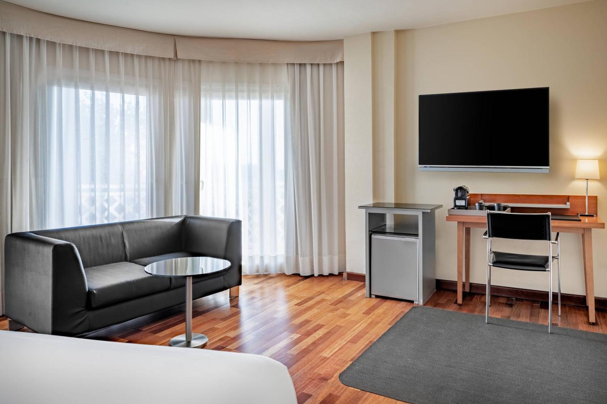 Ac Hotel La Linea By Marriott La Linea de la Concepcion Ngoại thất bức ảnh