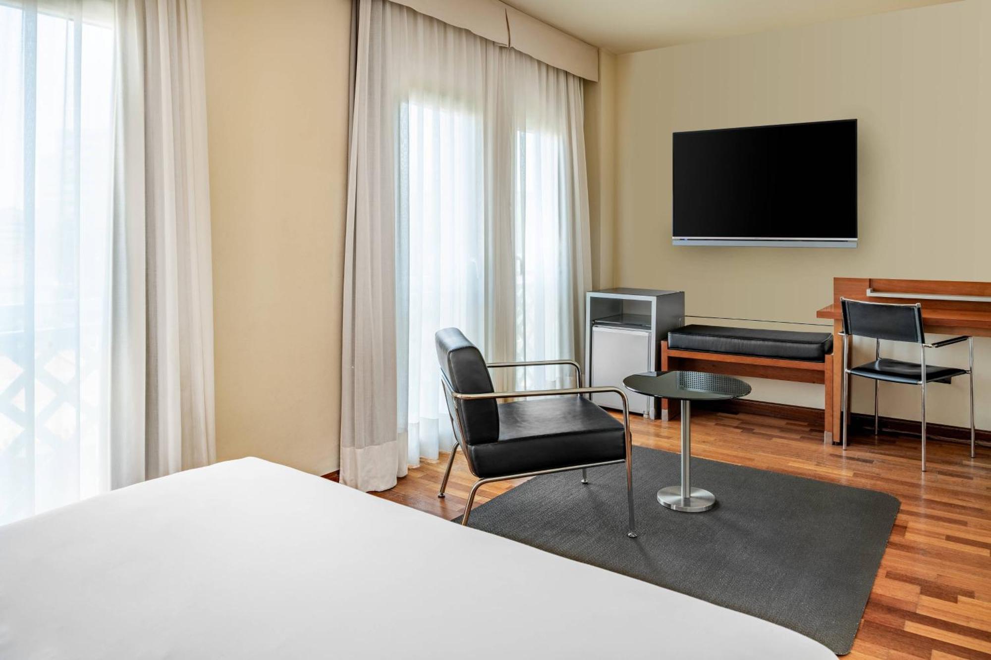 Ac Hotel La Linea By Marriott La Linea de la Concepcion Ngoại thất bức ảnh